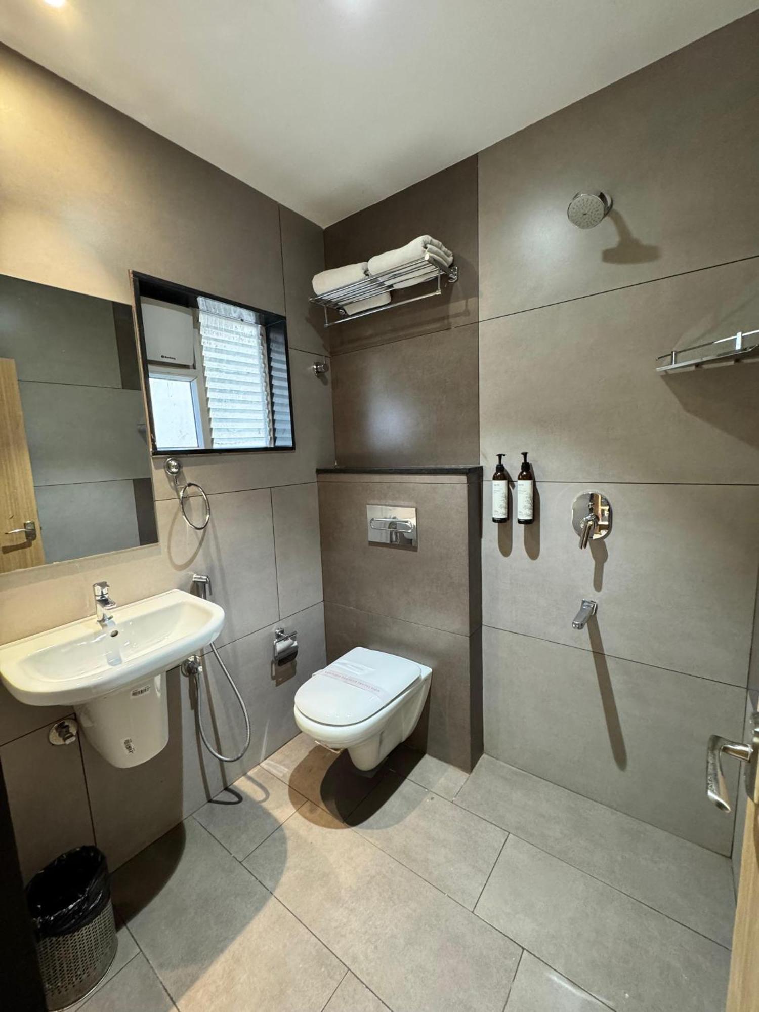 Hotel Touchwood Βιζαχαπατνάμ Εξωτερικό φωτογραφία